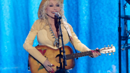 Dolly Parton - Guitar